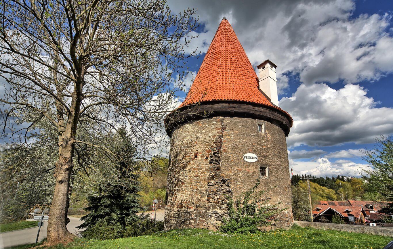 Krumlovská Věž 