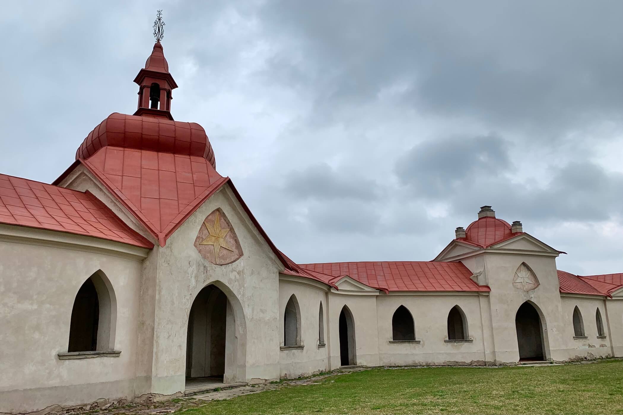 Poutní kostel sv. Jana Nepomuckého na Zelené Hoře